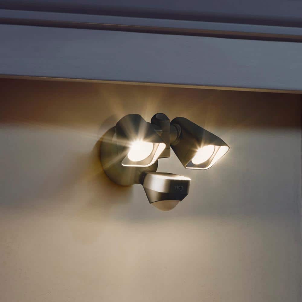Ring Floodlight Wired - Outdoor Smart Lighting with Adjustable Motion Detection, Integrated LEDs, 2000 Lumens, Black (3)
