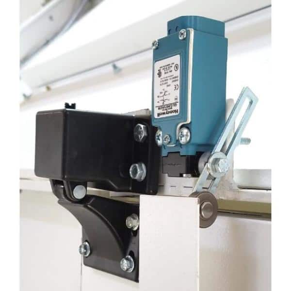 IDEAL 26 ft. L x 14 ft. W x 9 ft. H Semi Down Draft Non-Pressurized Paint Booth (2)