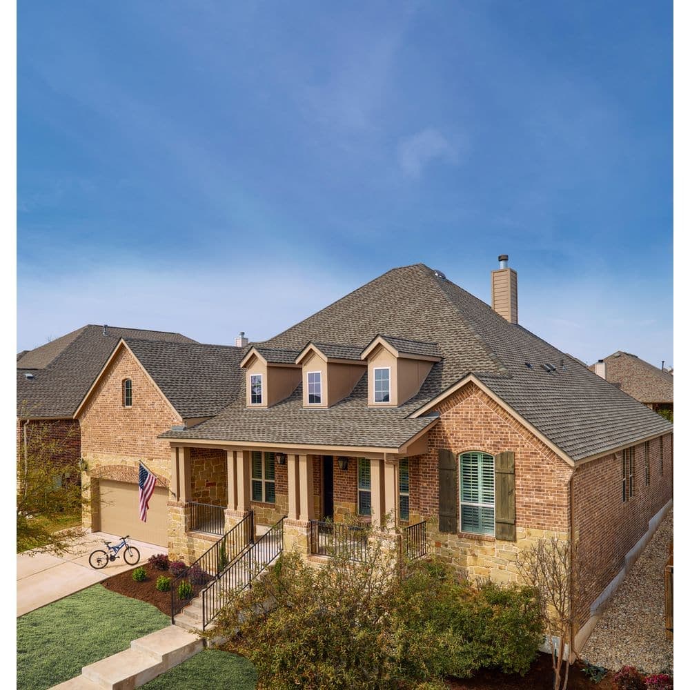 GAF Timberline UHDZ Ultra Mat Weathered Wood Laminated High-Definition Shingles (33.33 sq. ft. Per Bundle) (21-Pieces) (2)