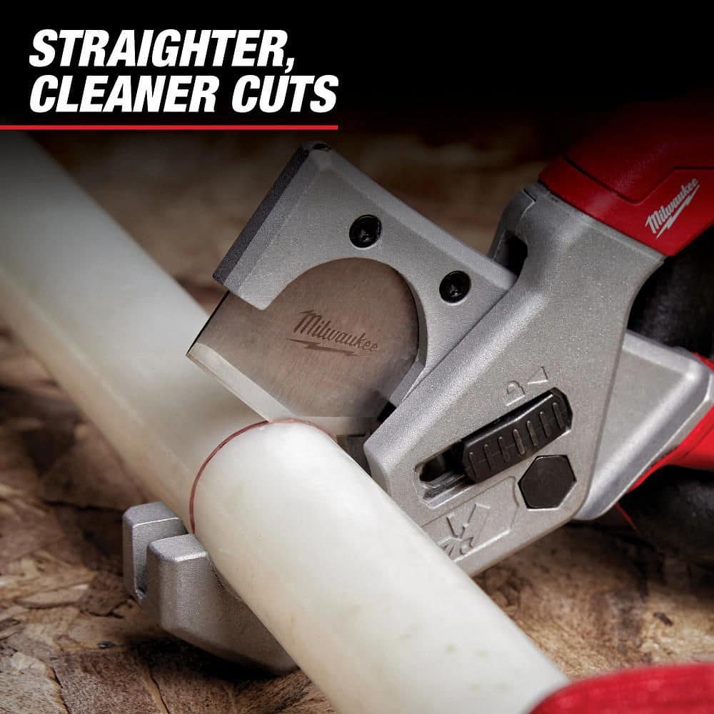 Milwaukee 1 in. PEX and Tubing Cutter (2)
