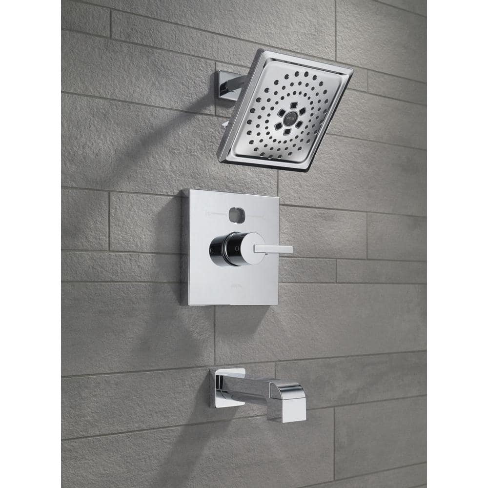 Delta Vero 2 in. Dia Shower Arm Flange (2)