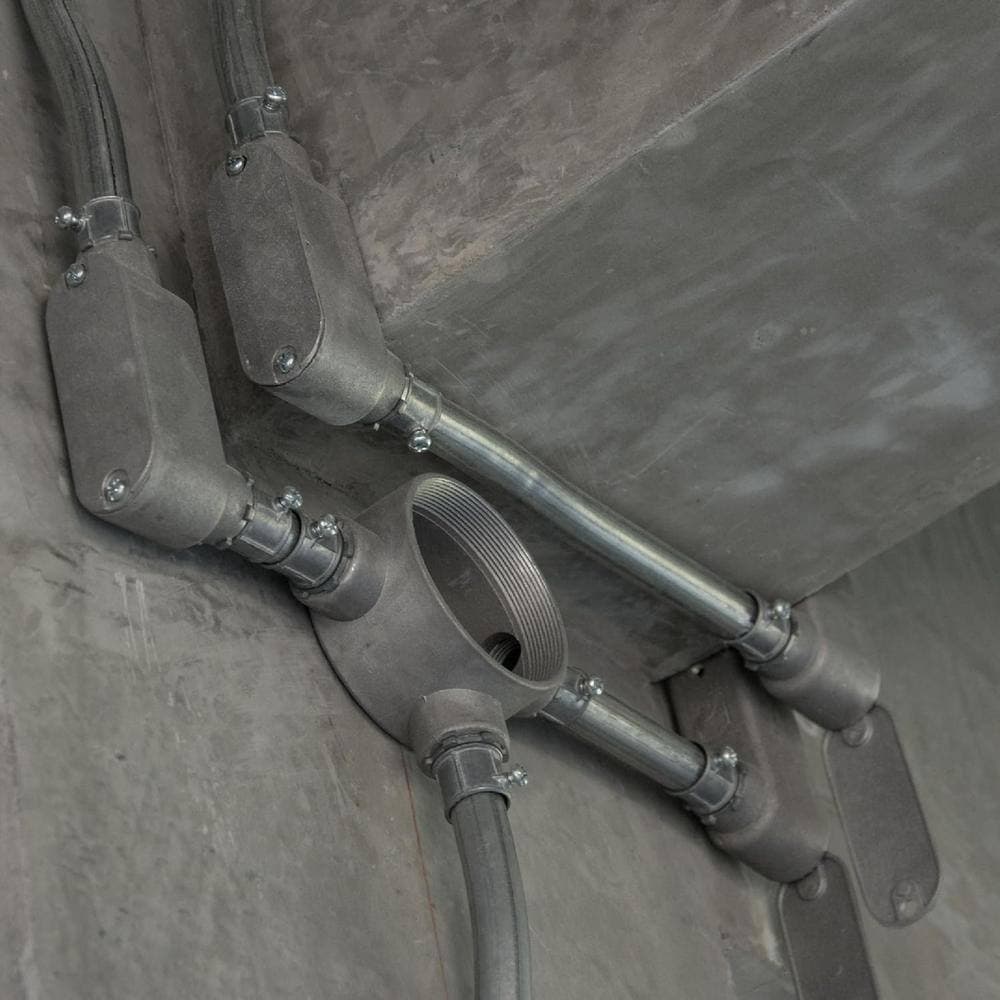 Yichuhaoxi 2 in. Die Cast Aluminum Elbow Threaded LB Conduit Body-(1-Pack) (2)