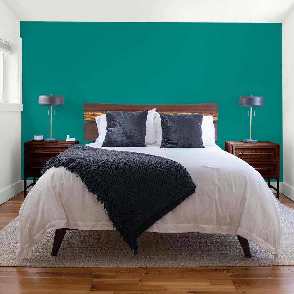 Glidden Diamond 1 gal. #PPG1231-7 Romantic Isle Flat Interior Paint with Primer (4)