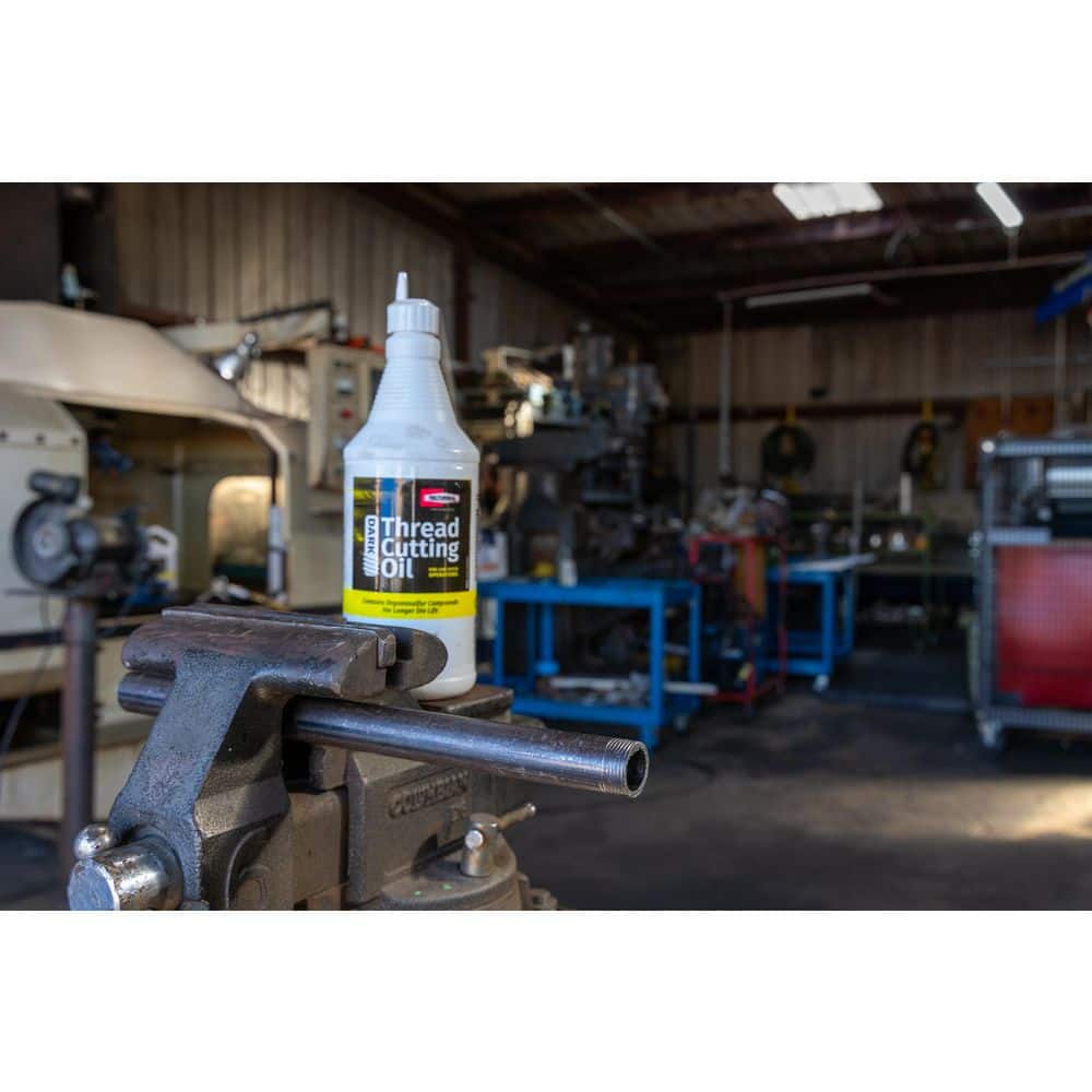 RectorSeal 32 oz. Dark Thread Cutting Oil (3)