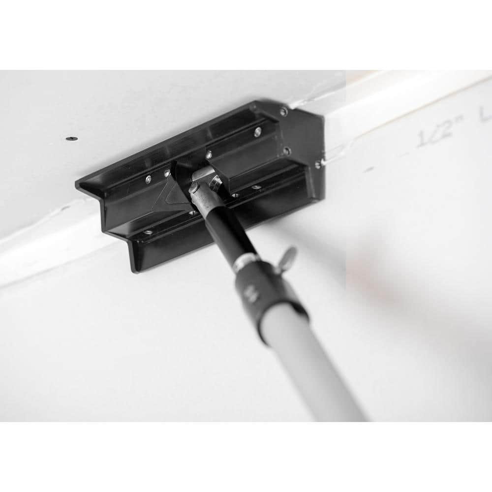 DEWALT Drywall Inside Corner Roller (2)
