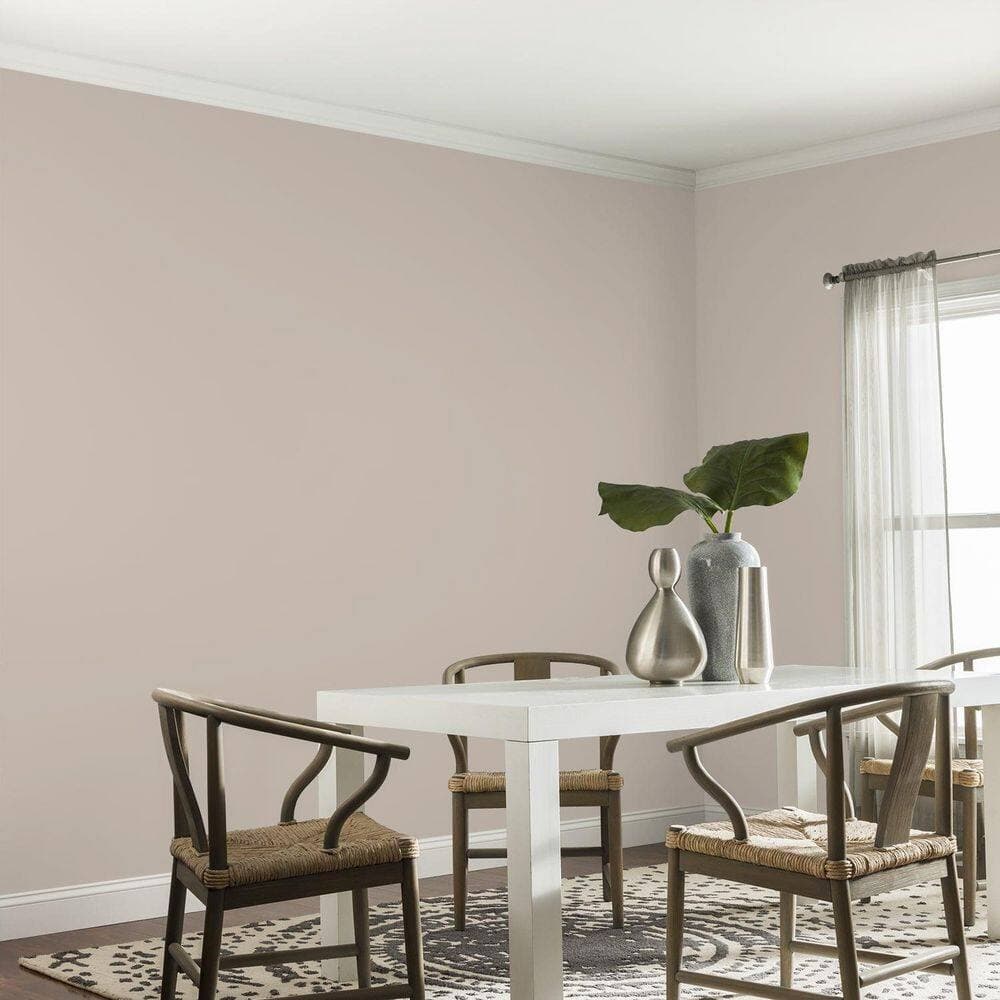 Glidden Ultra-Hide 1 Gal. PPG1019-3 Legendary Eggshell Interior Paint (4)