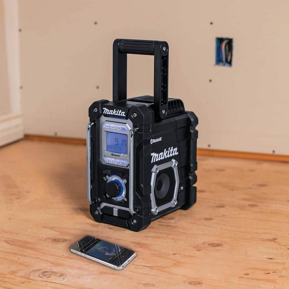 Makita 18V LXT Lithium-Ion Cordless Bluetooth Job Site Radio (Tool Only) (3)