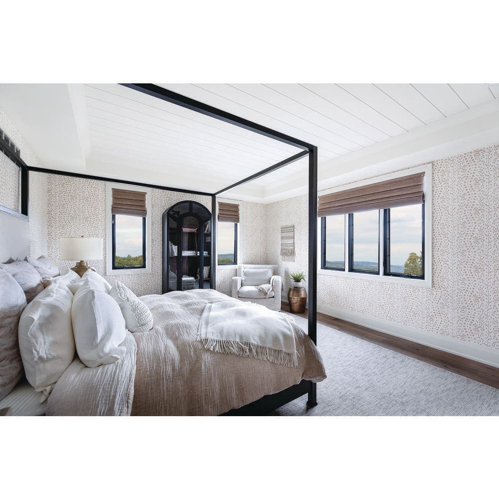 Alexandria Moulding 1-1/4 in. D x 2-3/4 in. W x 96 in. L MDF Primed White Crown Moulding Pack (4-Pack) (3)
