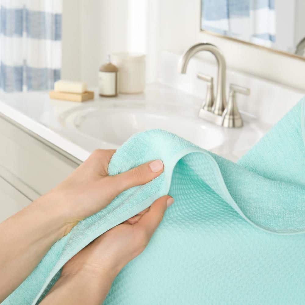 TOWN & COUNTRY LIVING Small Waffle Woven Terry Stripe 30 in. x 56 in. Mint Cotton 4-Pack Bath Towel Set (2)