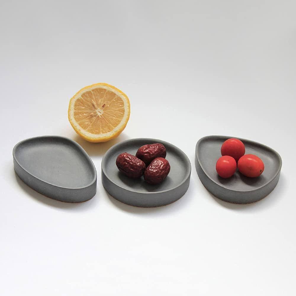 KIWDZFU Silicone Concrete Tray Mold for DIY Handmade Jewelry Cement Plaster Clay Projects, Washable Reusable, 11cmx10.2cmx2cm (3)