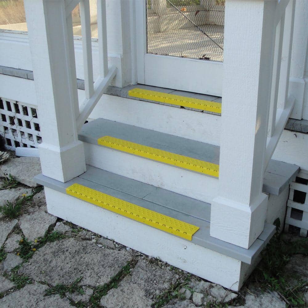 Handi Treads 2.75 in. x 30 in. x 1.125 in. Non-Slip Aluminum Nosing, Yellow (2)