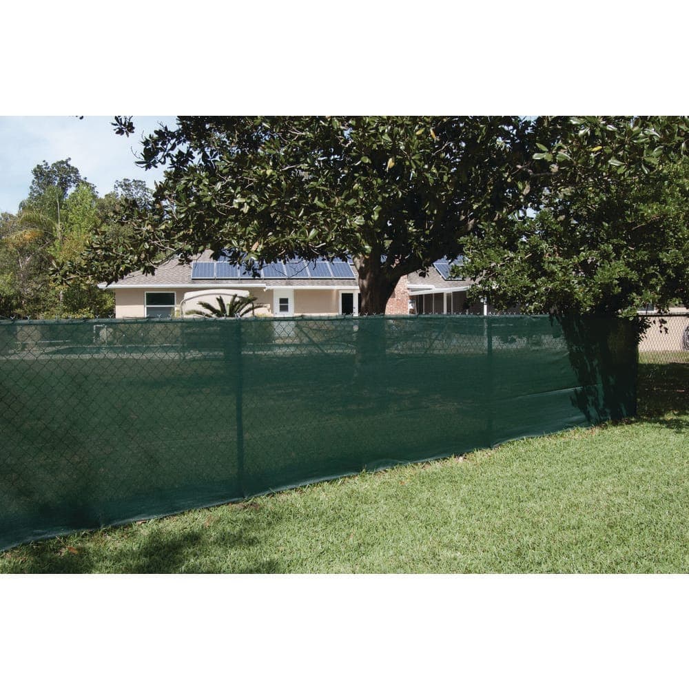 Vigoro 4 ft. x 50 ft. Green Privacy Screen (1)