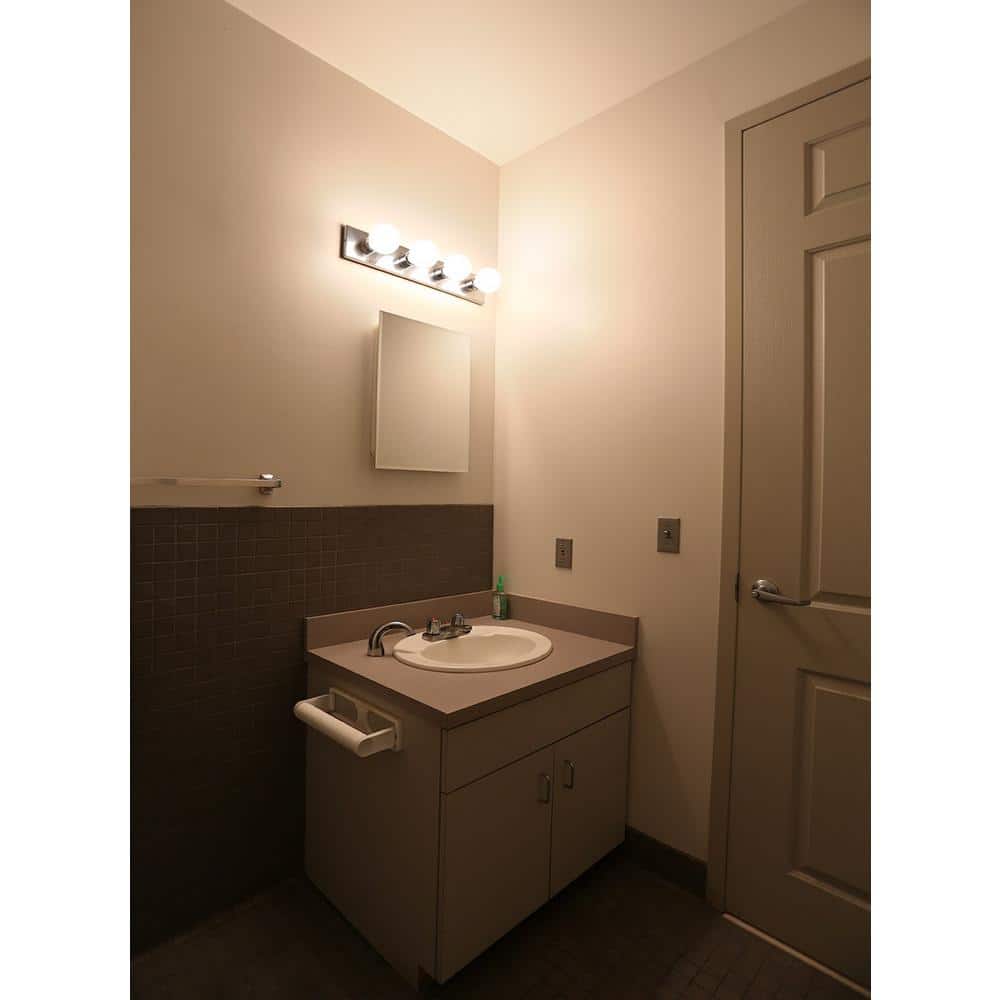 Feit Electric 25-Watt G16. 5 E12 Vanity Bathroom Incandescent Light Bulb, Soft White 2700K (2-Pack) (3)