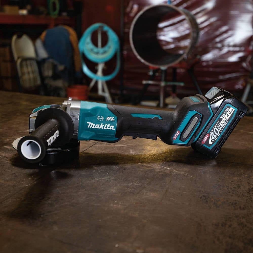Makita 40V max XGT Brushless Cordless 5 in. X-LOCK Paddle Switch Angle Grinder Kit, with Electric Brake (4.0Ah) (2)