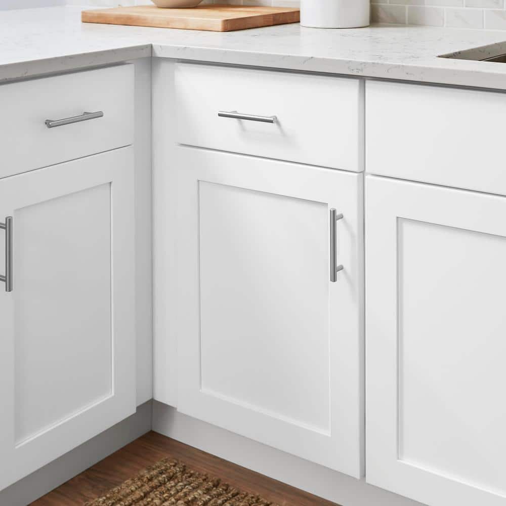 Hampton Bay Avondale 24 in. W x 24 in. D x 34.5 in. H Ready to Assemble Plywood Shaker Base Kitchen Cabinet in Alpine White (3)
