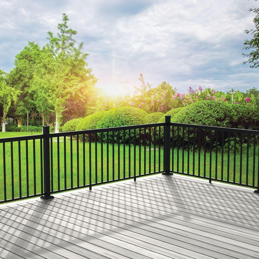 Barrette Outdoor Living VersaRail Classic 8 ft. x 36 in. Matte Black Aluminum Rail Level Kit (2)