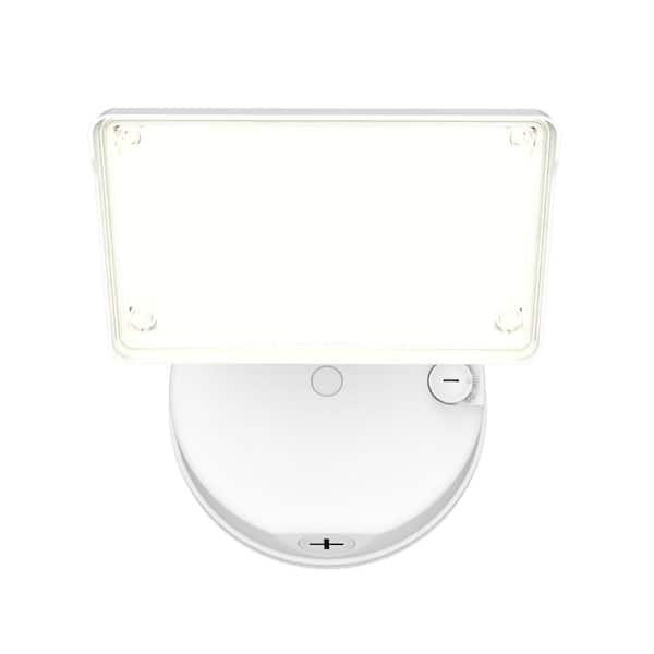 HALO TGS 200-Watt 90° White Outdoor Integrated LED Flood Light