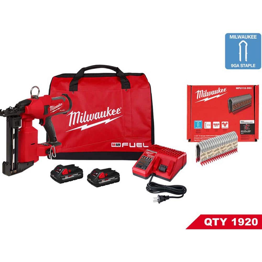 Milwaukee M18 FUEL 18-Volt Brushless Cordless Utility Fencing Stapler w/1-1/2 in. 9-Gauge Galvanized Staples 960 per Box (2-Pack)