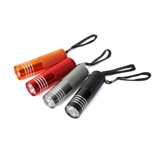 Defiant 100 Lumens LED Alkaline Flashlights (4-Pack)