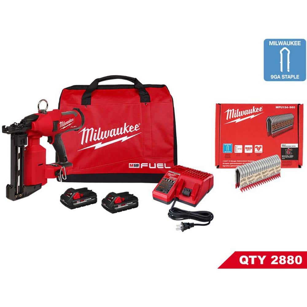 Milwaukee M18 FUEL 18-Volt Brushless Cordless Utility Fencing Stapler w/2 in. 9-Gauge Galvanized Staples 960 per Box (3-Pack)